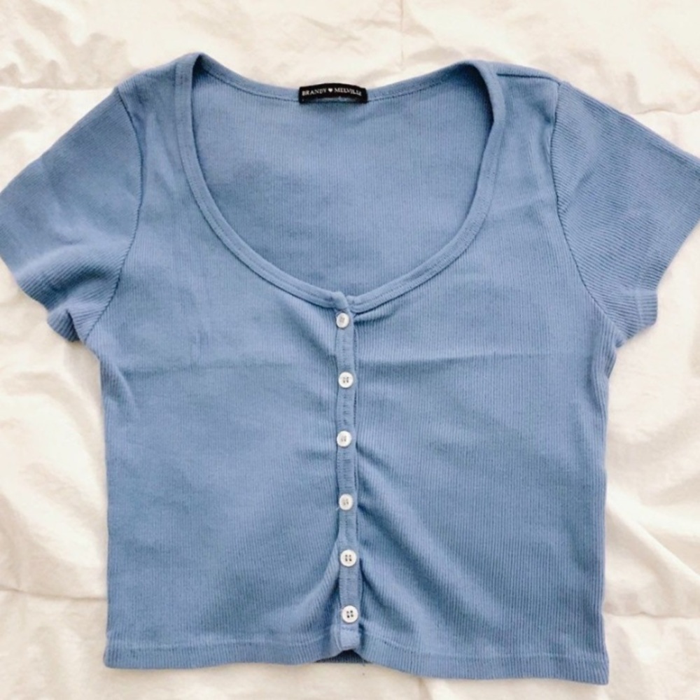 BRANDY MELVILLE TOP